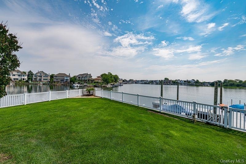 37 Crescent Cove Circle - Photo 11