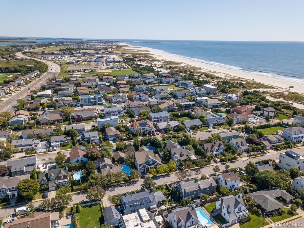 381 Lido Boulevard - Photo 3