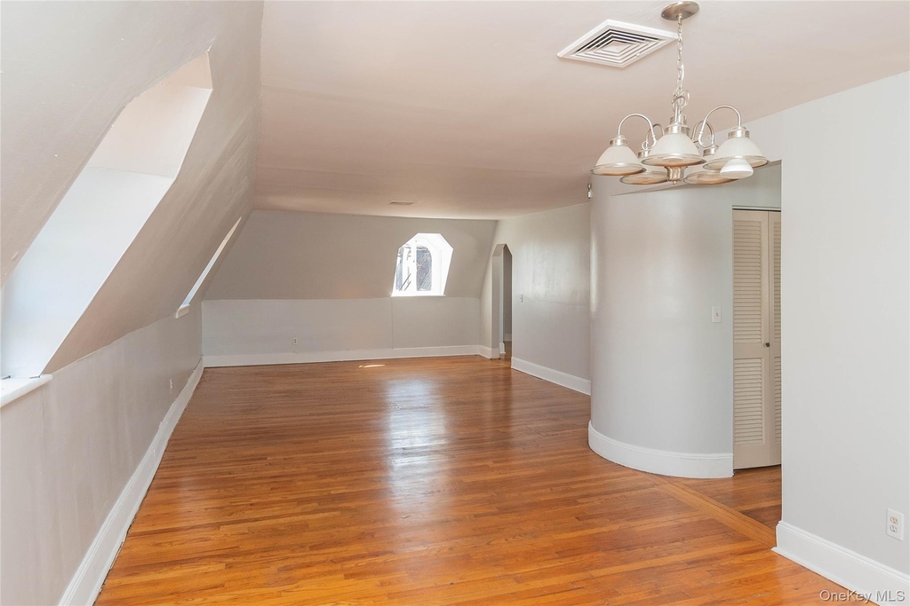 266 Grand Street - Photo 3