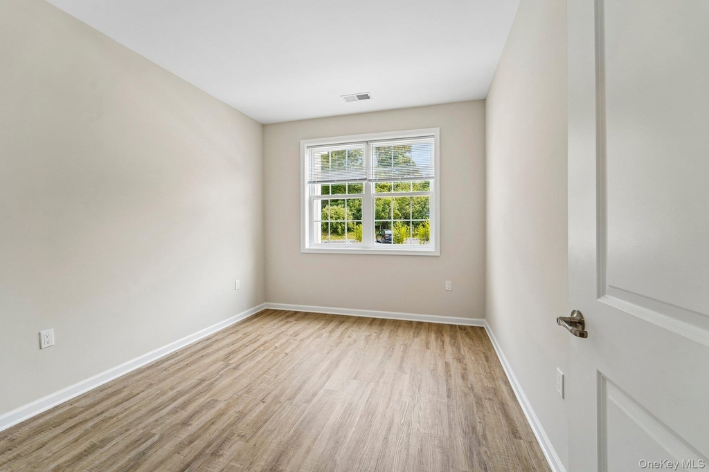 410 Tower Ridge Circle - Photo 9