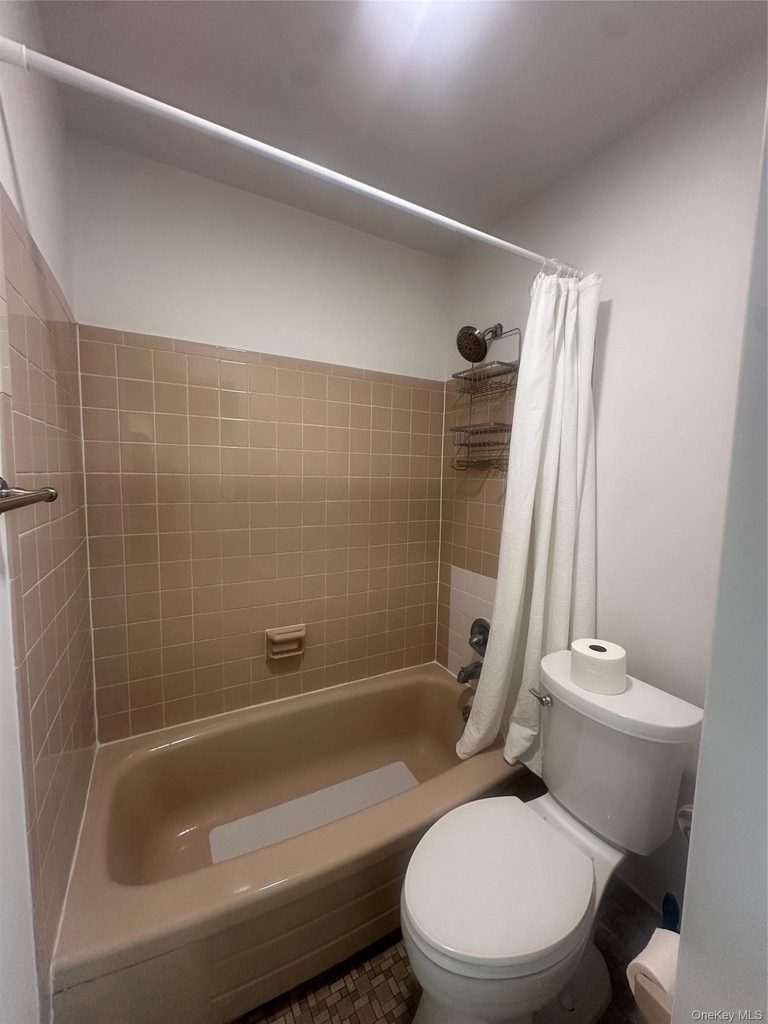 733 Jacqueline Drive - Photo 7