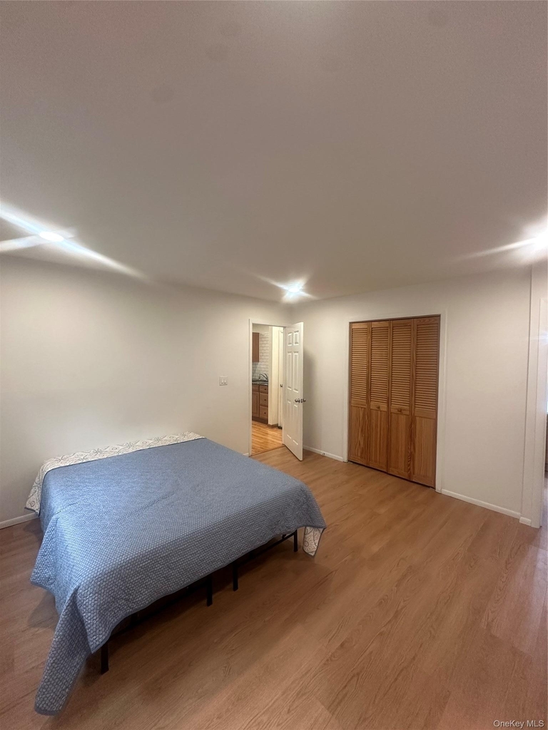 733 Jacqueline Drive - Photo 5