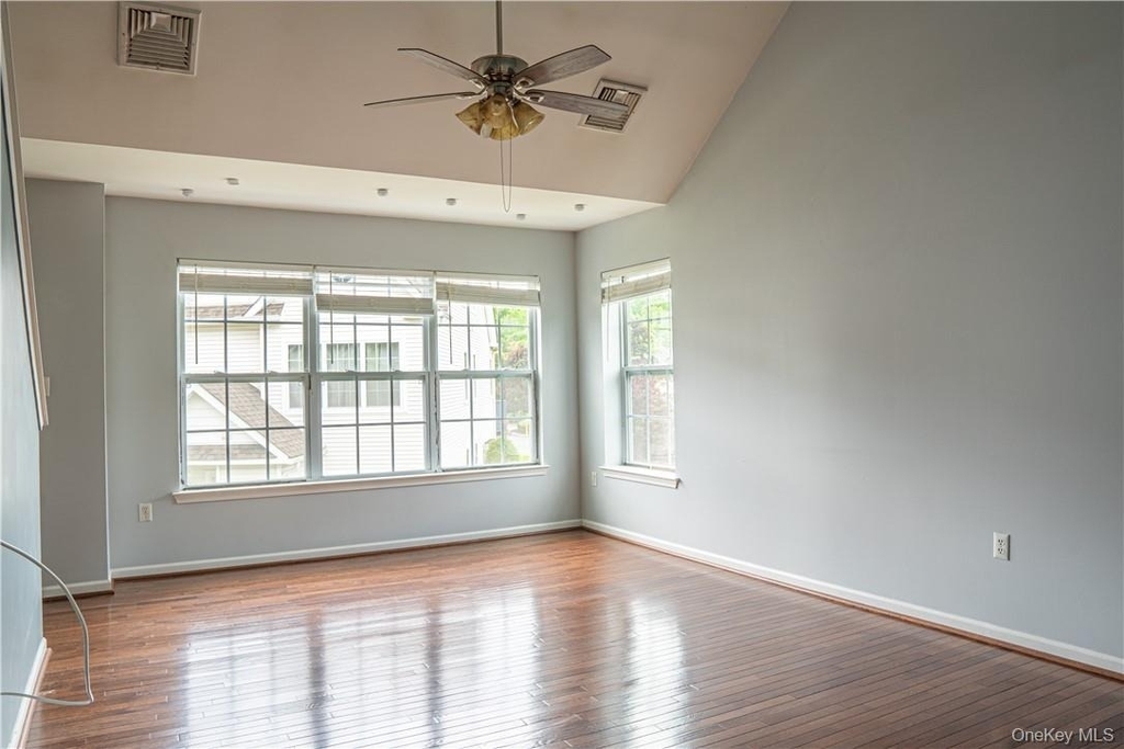 119 Ruth Court - Photo 0