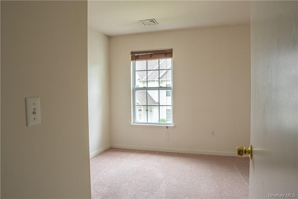119 Ruth Court - Photo 6