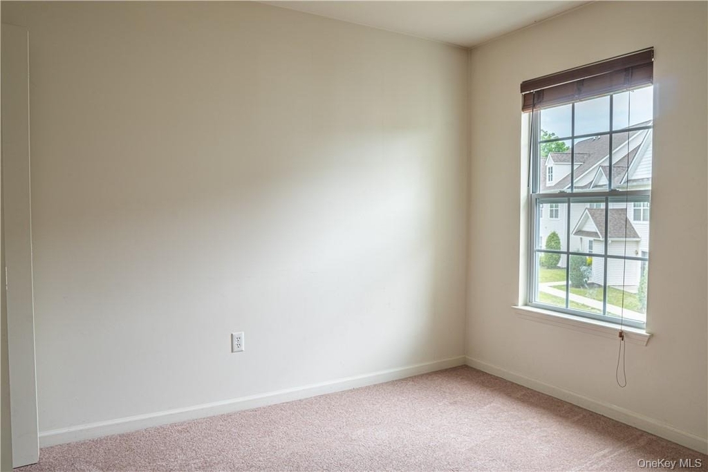 119 Ruth Court - Photo 7