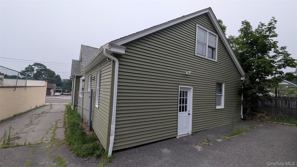 153 W Main Street - Photo 3