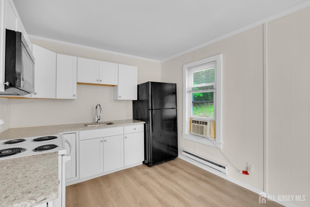 302 Schoolhouse Road - Photo 11