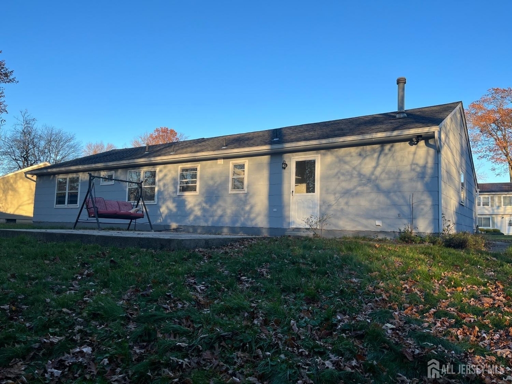 66 Netherwood Circle - Photo 1