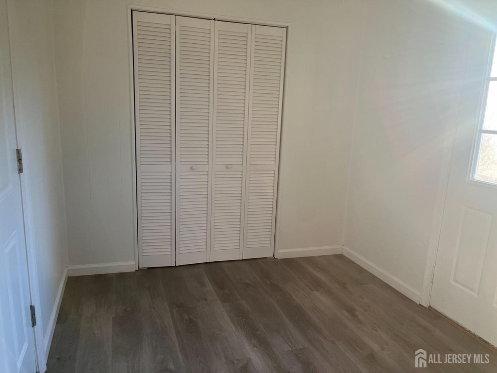 66 Netherwood Circle - Photo 11