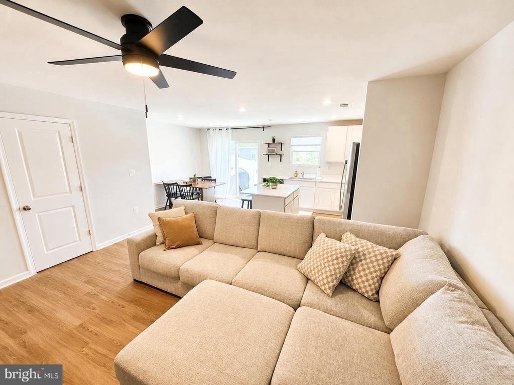 33 Apollo Road - Photo 15