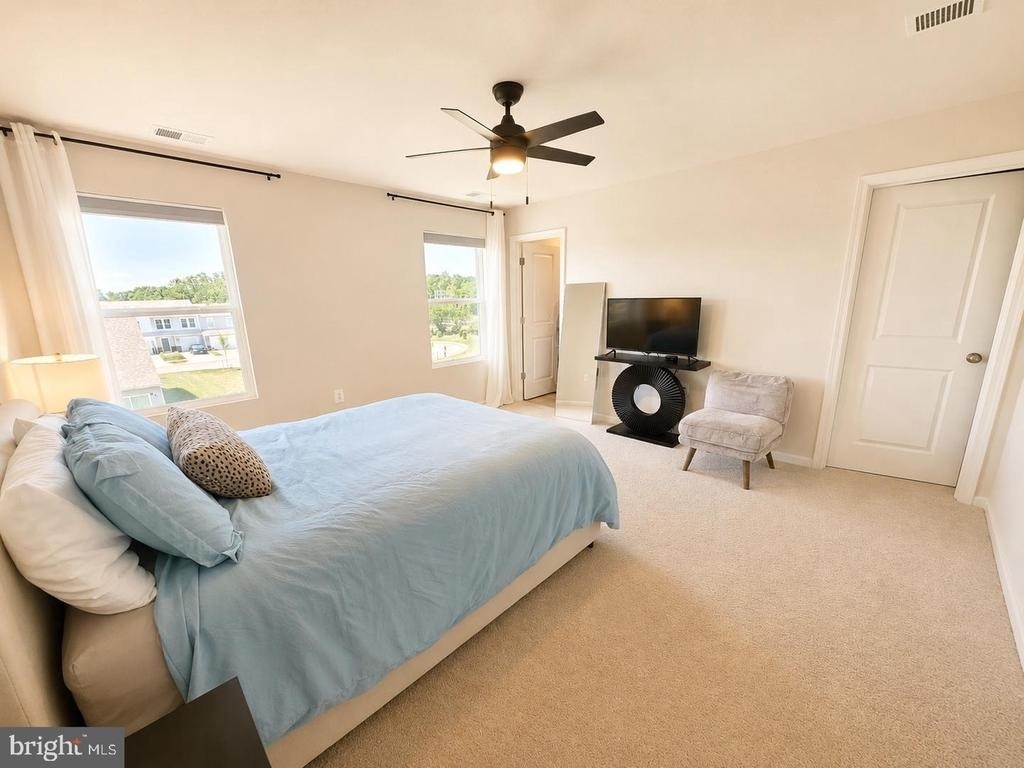 33 Apollo Road - Photo 6