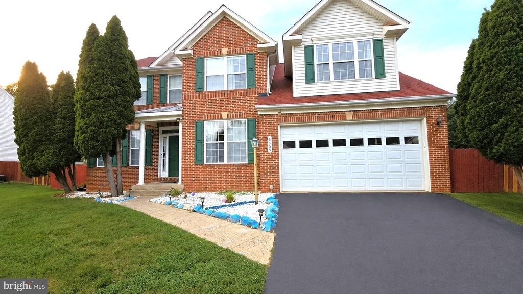 5455 Quaint Drive - Photo 0