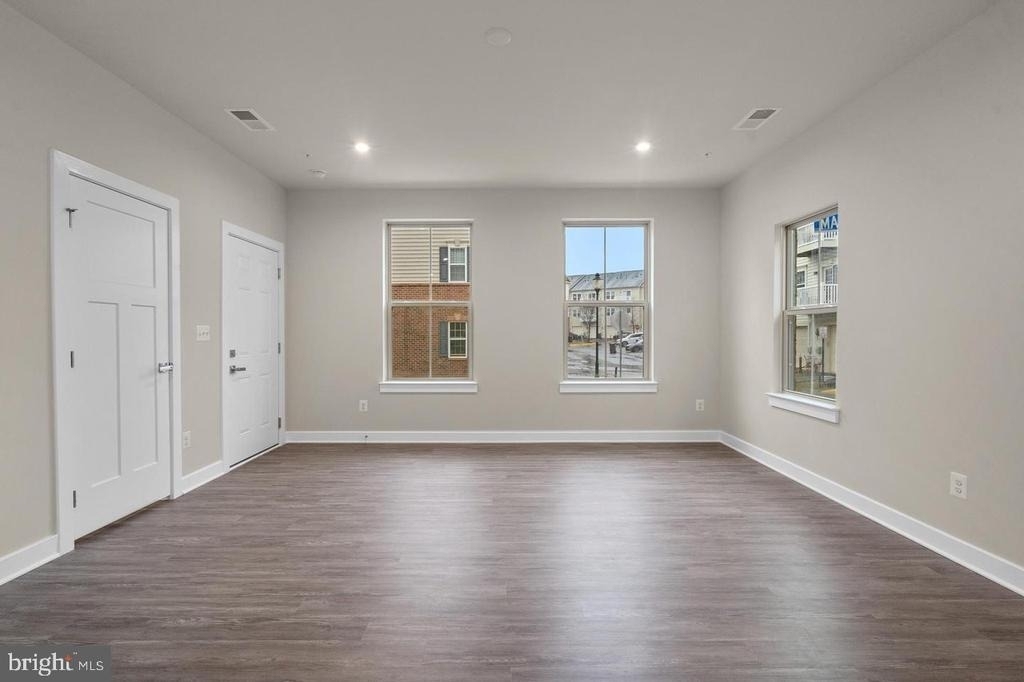24715 Monk Meadows Terrace - Photo 8