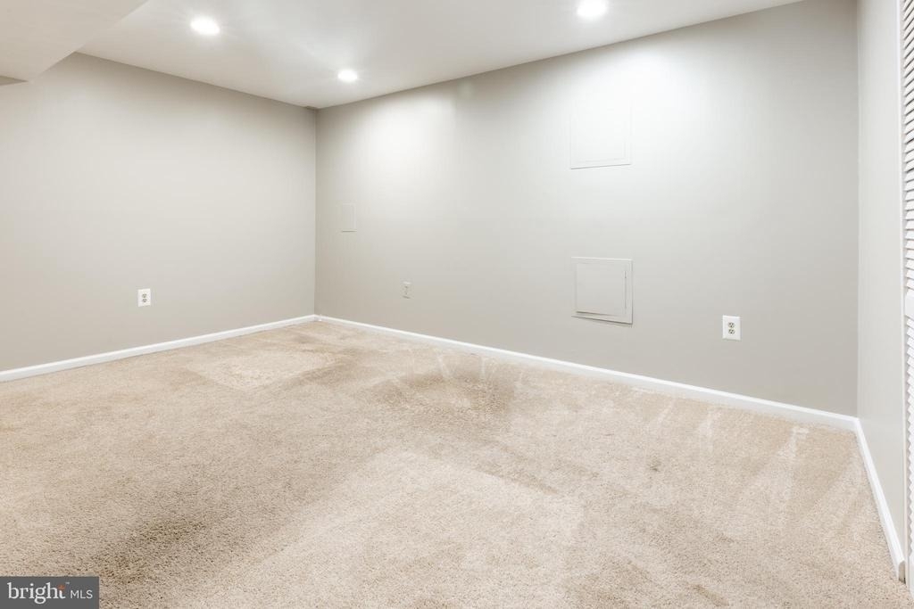 8020 Bethelen Woods Lane - Photo 31
