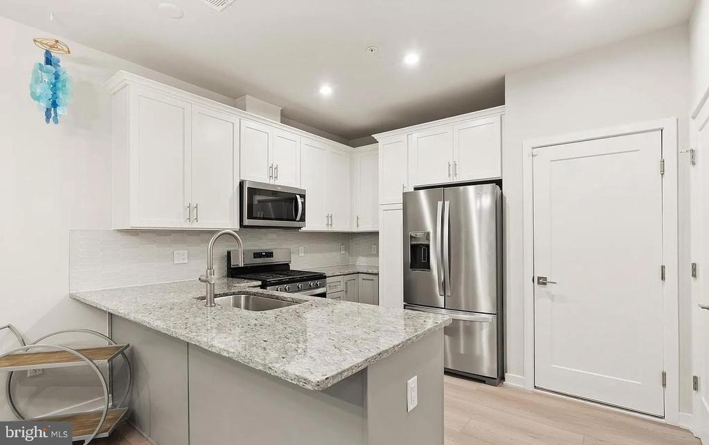 7461 Backett Wood Terrace - Photo 9