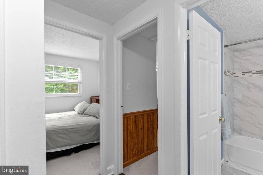 8113 Loving Forest Court - Photo 26