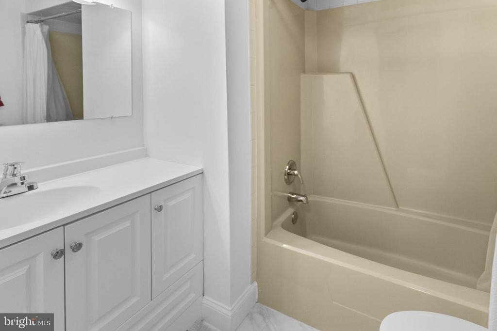 8113 Loving Forest Court - Photo 37