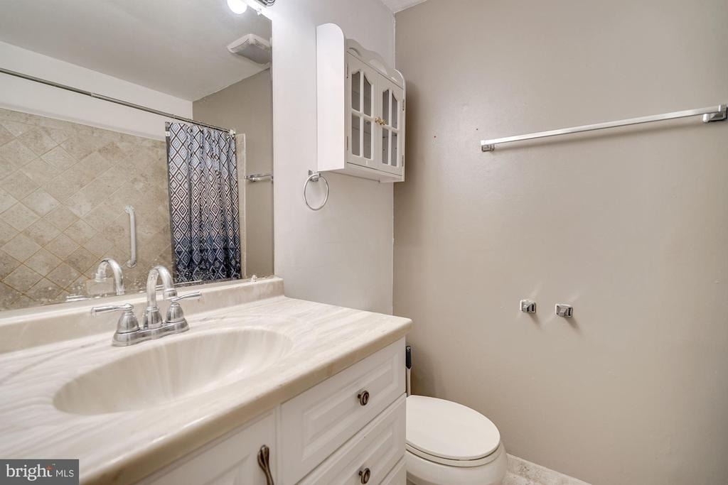 6060 Hollow Knoll Court - Photo 15