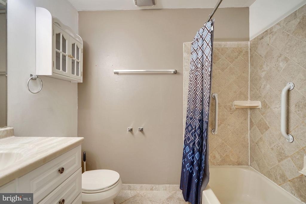 6060 Hollow Knoll Court - Photo 16