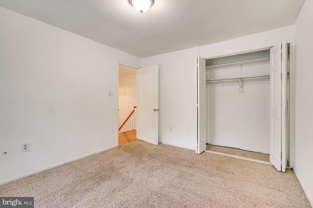 6060 Hollow Knoll Court - Photo 19