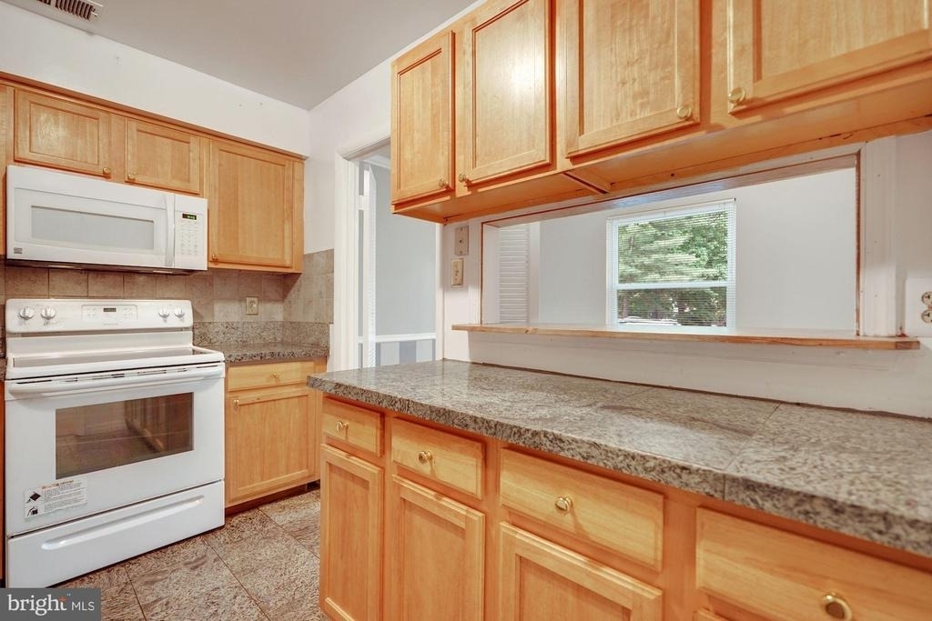 6060 Hollow Knoll Court - Photo 8