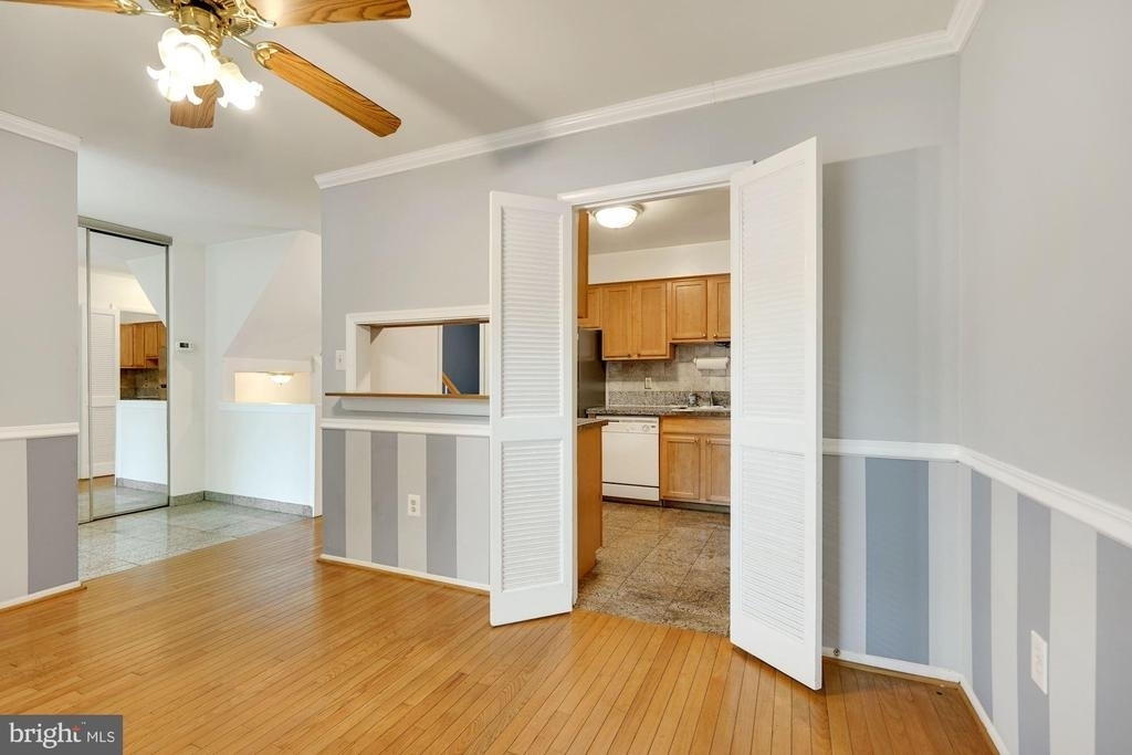 6060 Hollow Knoll Court - Photo 6