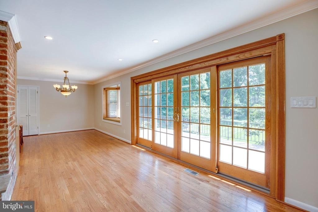 3909 Pineland Street - Photo 13