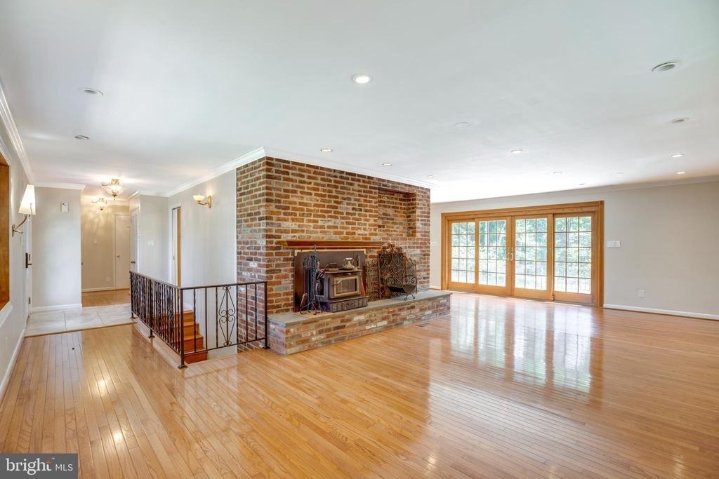 3909 Pineland Street - Photo 9