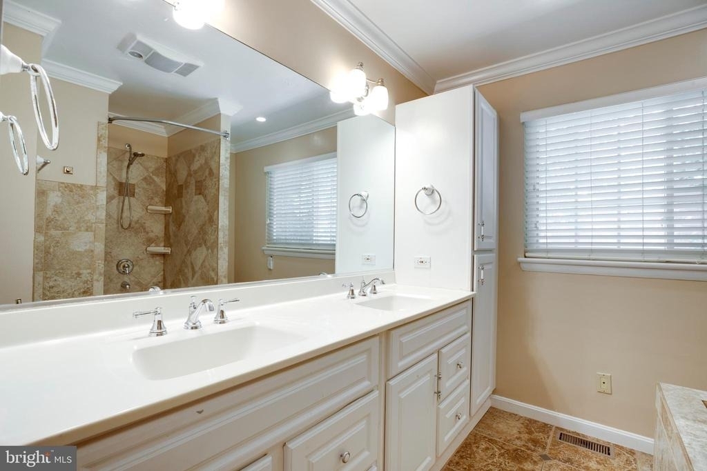 3909 Pineland Street - Photo 33