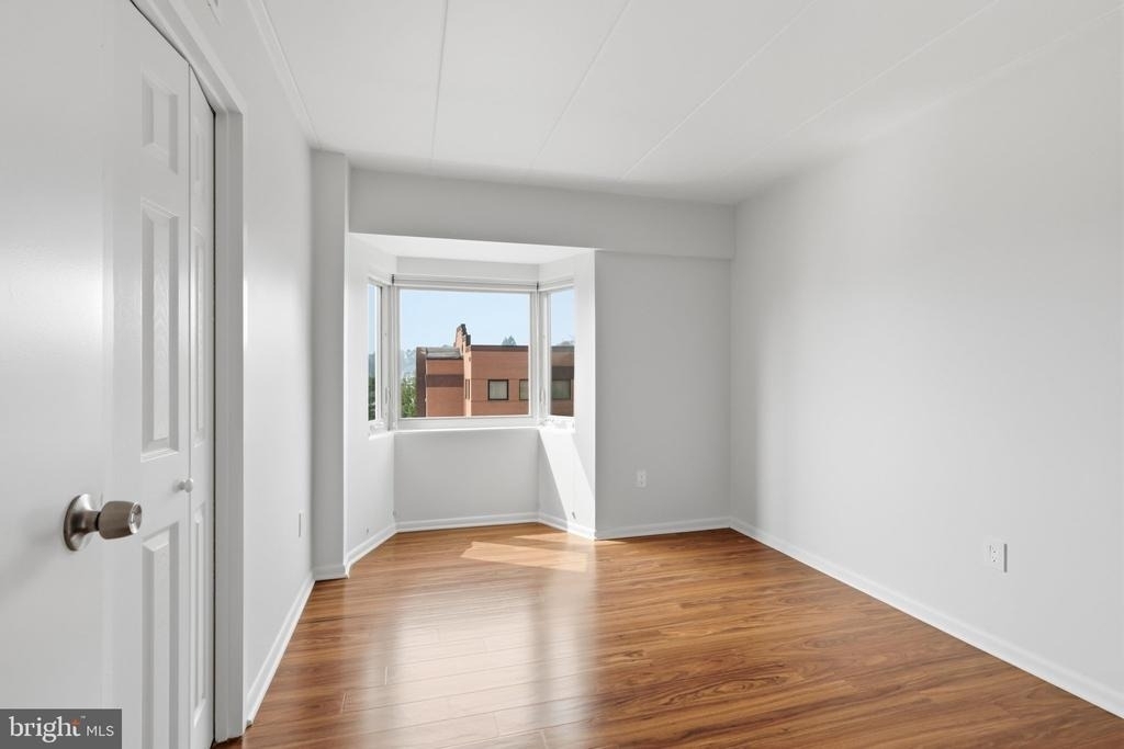 200 Locust Street Se - Photo 18