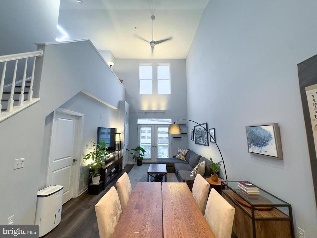 2665 Prosperity Avenue - Photo 4