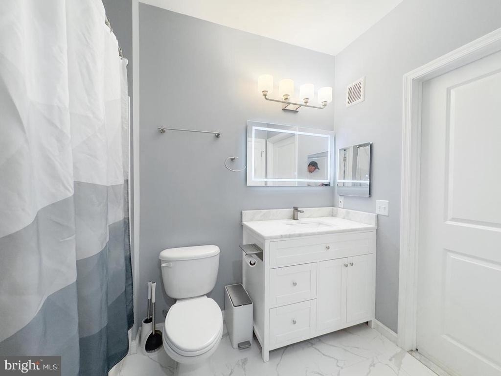2665 Prosperity Avenue - Photo 16