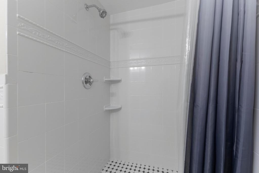 5267 Leestone Court - Photo 15