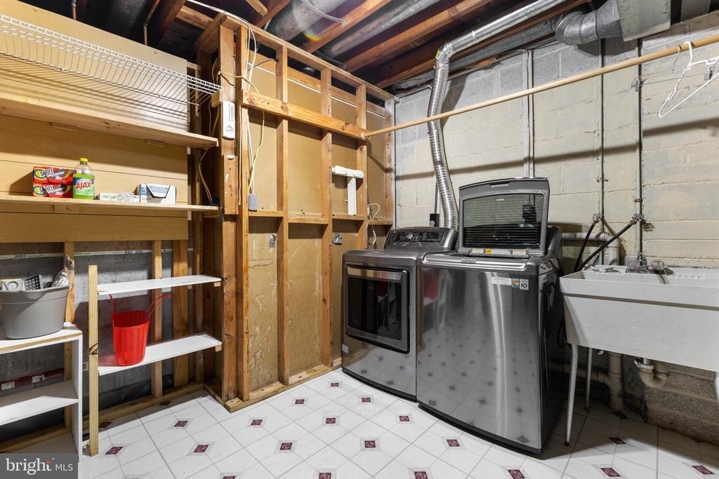5267 Leestone Court - Photo 16