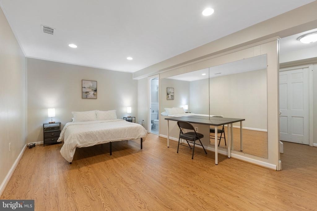 5267 Leestone Court - Photo 12