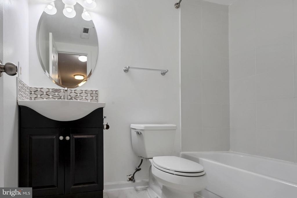 6414 Seven Oaks Court - Photo 22