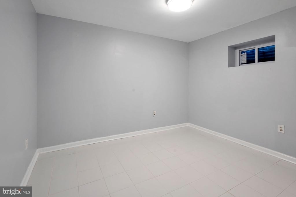 6414 Seven Oaks Court - Photo 21