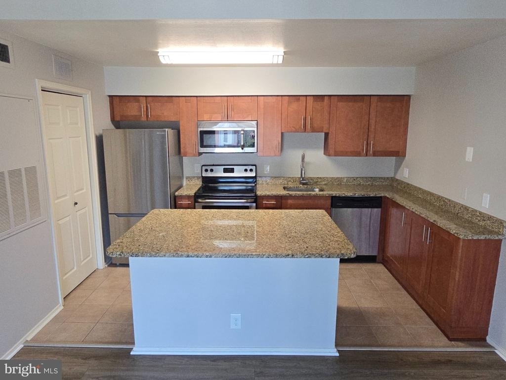 3306 Wyndham Circle - Photo 2