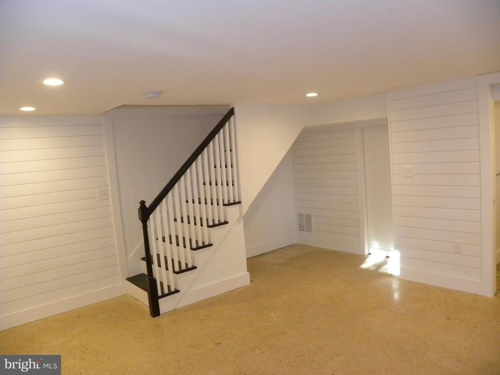 609 Ramsey Street - Photo 12