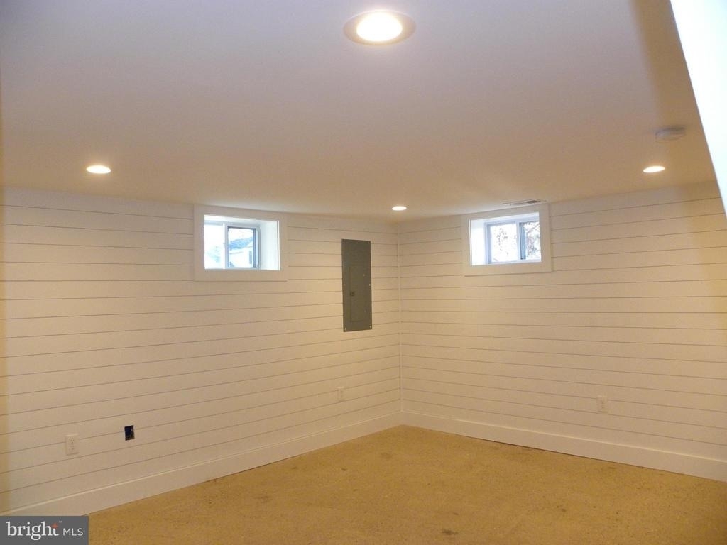 609 Ramsey Street - Photo 13