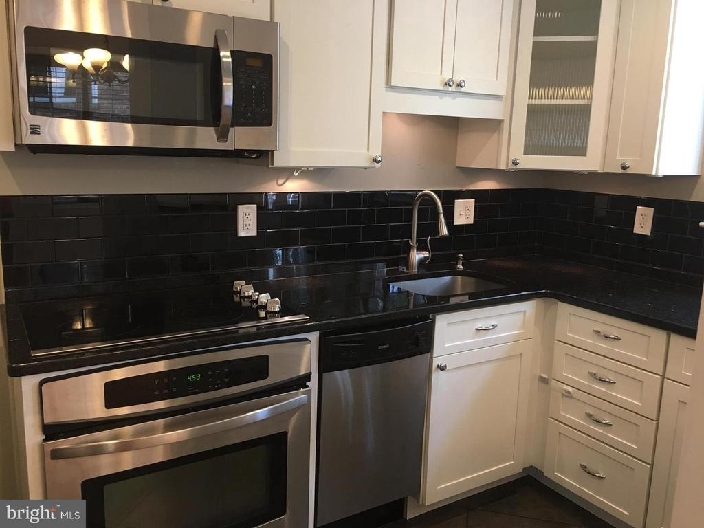 21 E Myrtle Street - Photo 4