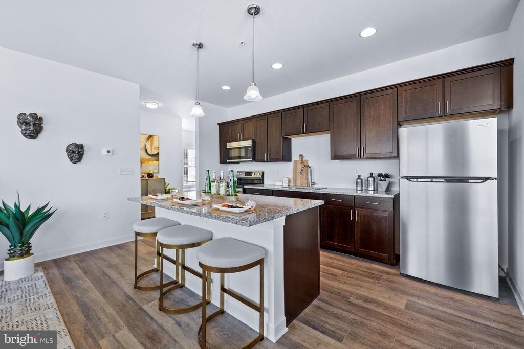 190 Cambridge Blvd - Photo 6