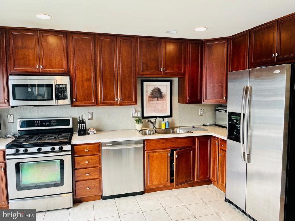 223 Flagstone Road - Photo 10