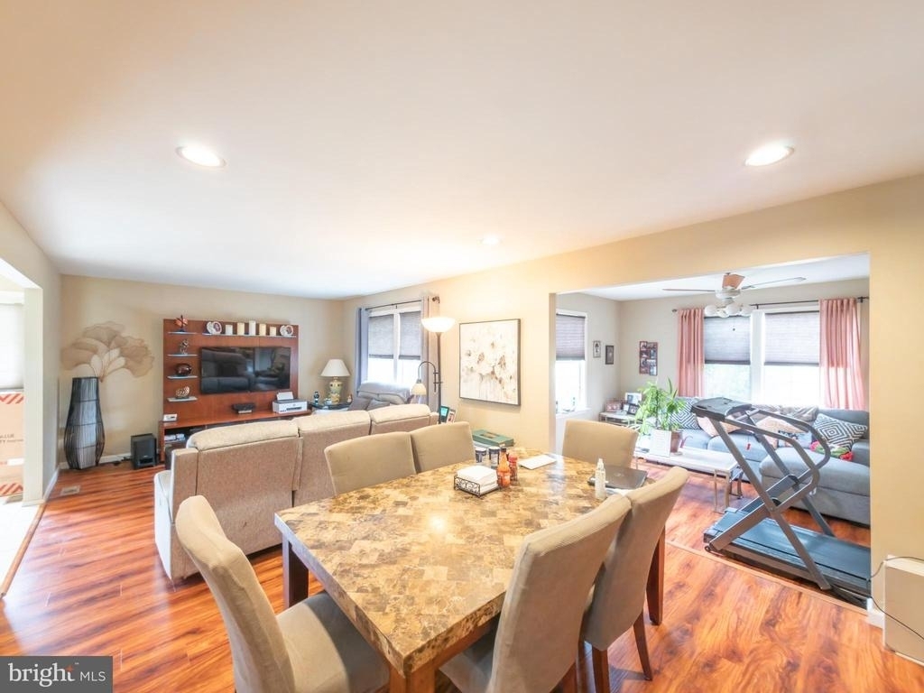 6 Patrick Henry Court - Photo 6