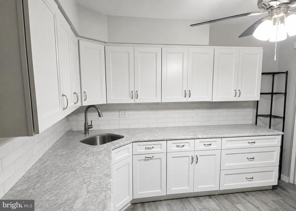 601 Magnolia Court - Photo 1