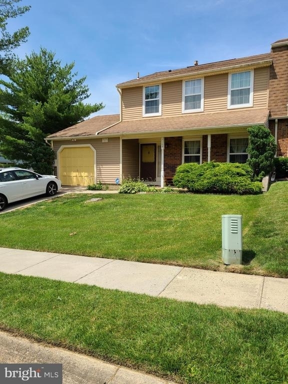 1105 Jonathan Lane - Photo 1