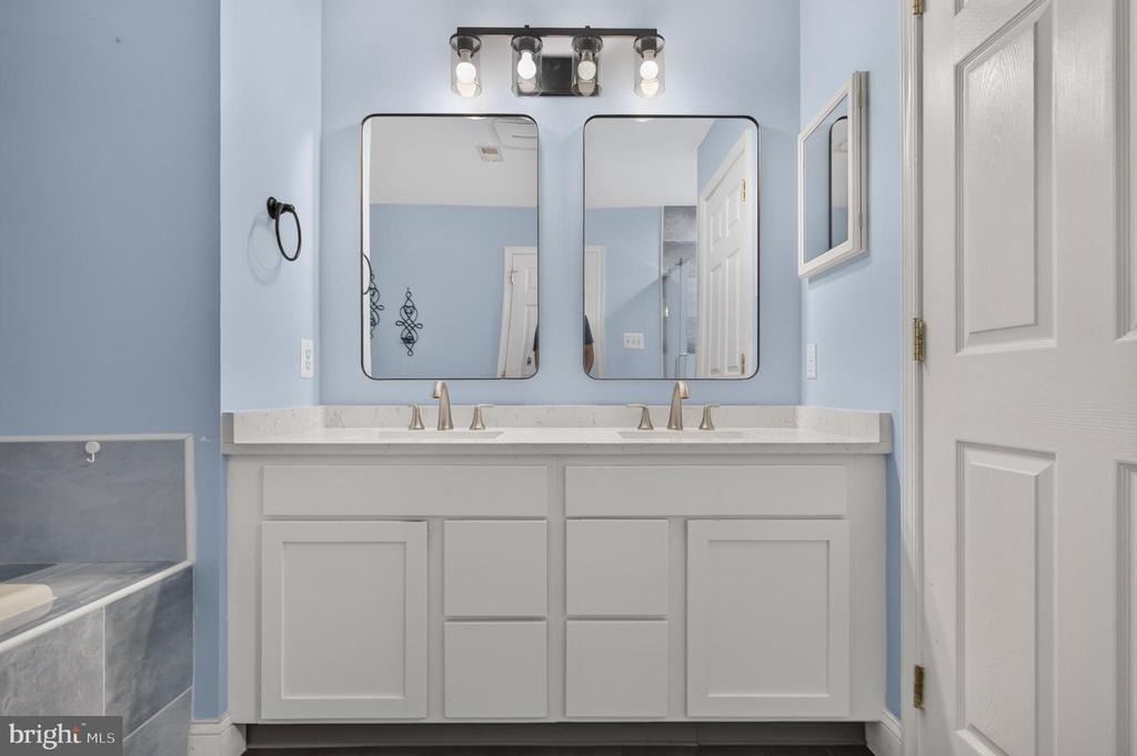 20 Carter Lane - Photo 3