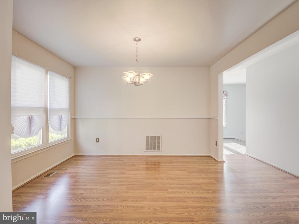 13907 Concord Avenue - Photo 12