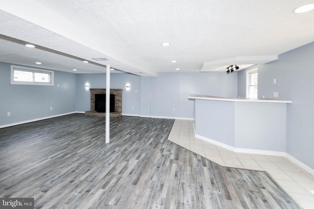 6703 Groveton Drive - Photo 19