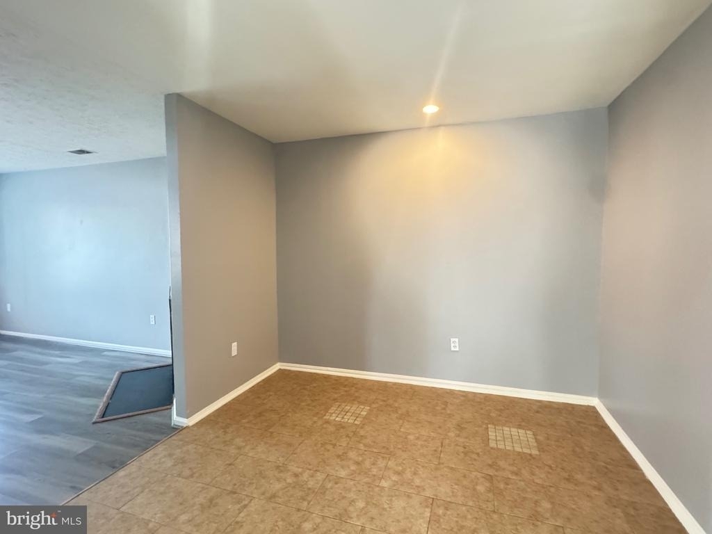 7233 Mill Creek Court - Photo 16